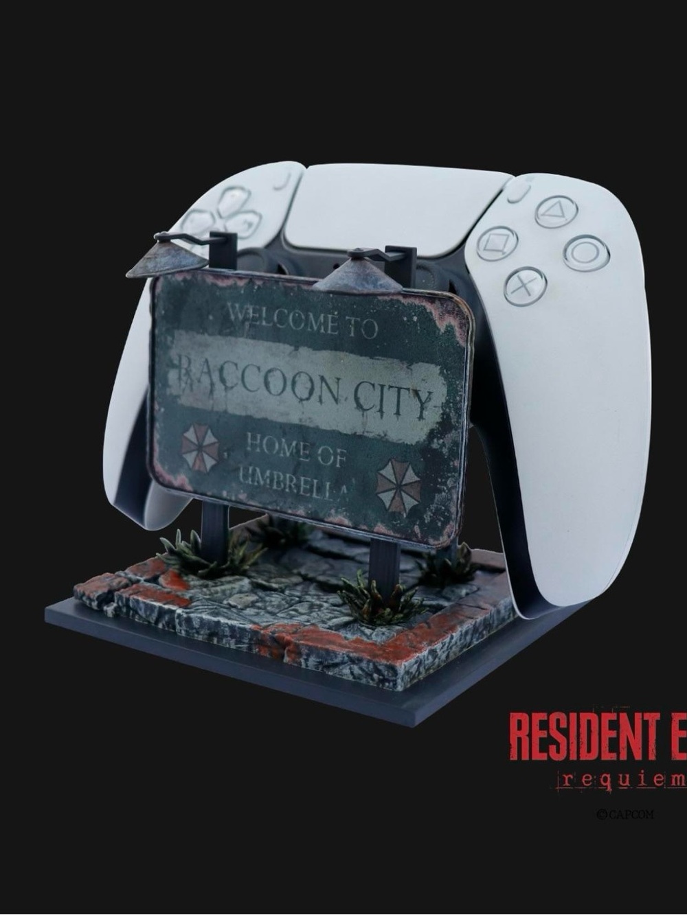 Resident Evil Requiem Raccoon City Sign Controller Holder - Green - Picture 2 of 2
